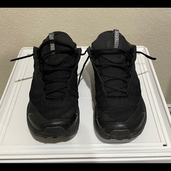 Arc'teryx Other - Arc’teryx - AERIOS FL GTX SHOE MEN'S

Fast and light GORE-TEX footwear